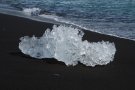 Site de Jökulsárlón, Glaçons rejetés à la mer.
