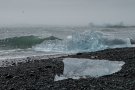 Site de Jökulsárlón, Glaçons rejetés à la mer.